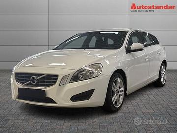 Volvo V60 (2010-2018) D3 Geartronic Momentum