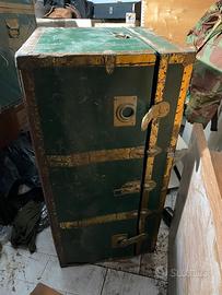 Baule militare, mobile per stereo