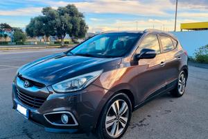 HYUNDAI ix35 - 2.0 CRDI 4WD XPOSSIBLE A/T