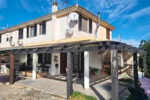 Villa a schiera Nora, [Cod. rif 3281010VRG]