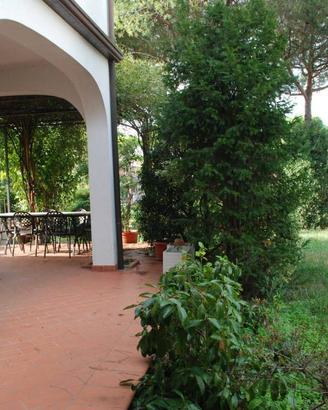 Appartamento di 276 m² con più di 5 locali e box a