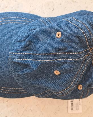 Berretto in denim marchio Zara