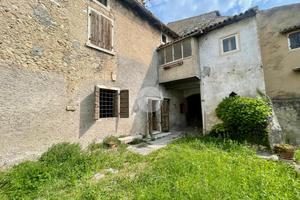 RUSTICO A CAPRINO VERONESE