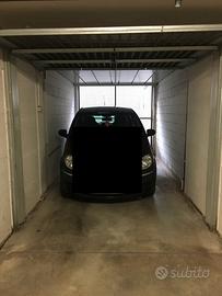 Garage V I A D R U S O 1 1 4