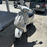 Vespa sprint 125