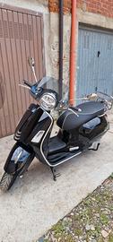 Vespa 300 gts  super