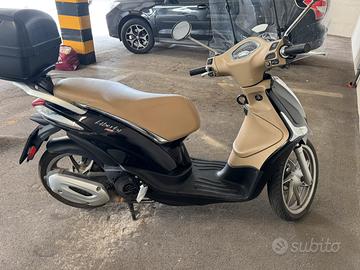 piaggio liberty 150 Siena