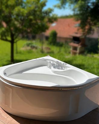 Vasca da bagno angolare