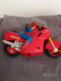 Spiderman sulla moto 