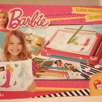 Gioco Barbie Super Fashion School