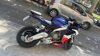 Aprilia rs 660