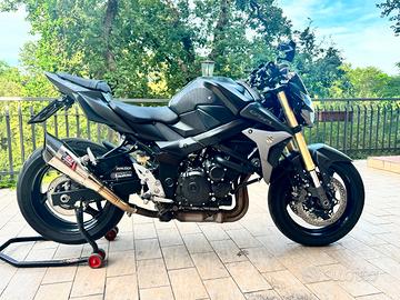 Suzuki GSR 750 2016