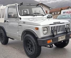 Suzuki SJ Samurai SJ410 Berlina De Luxe