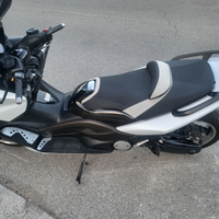 Yamaha t max