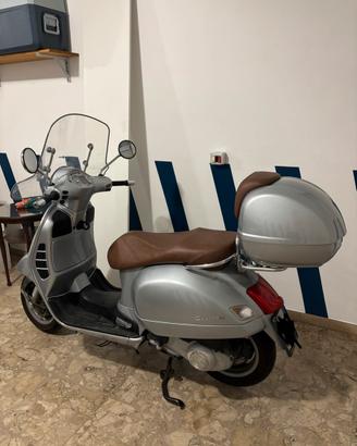 Vespa Gts 250ie ABS con 17500km