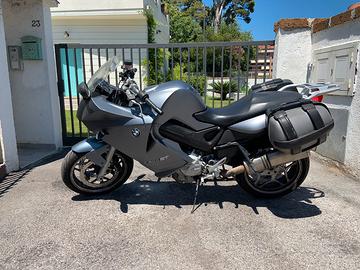 Bmw f800st