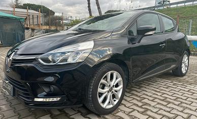 RENAULT CLIO 900 GPL DI SERIE 90CV UNIPROPRIETARIO