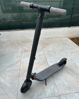 Monopattino SEGWAY ES2