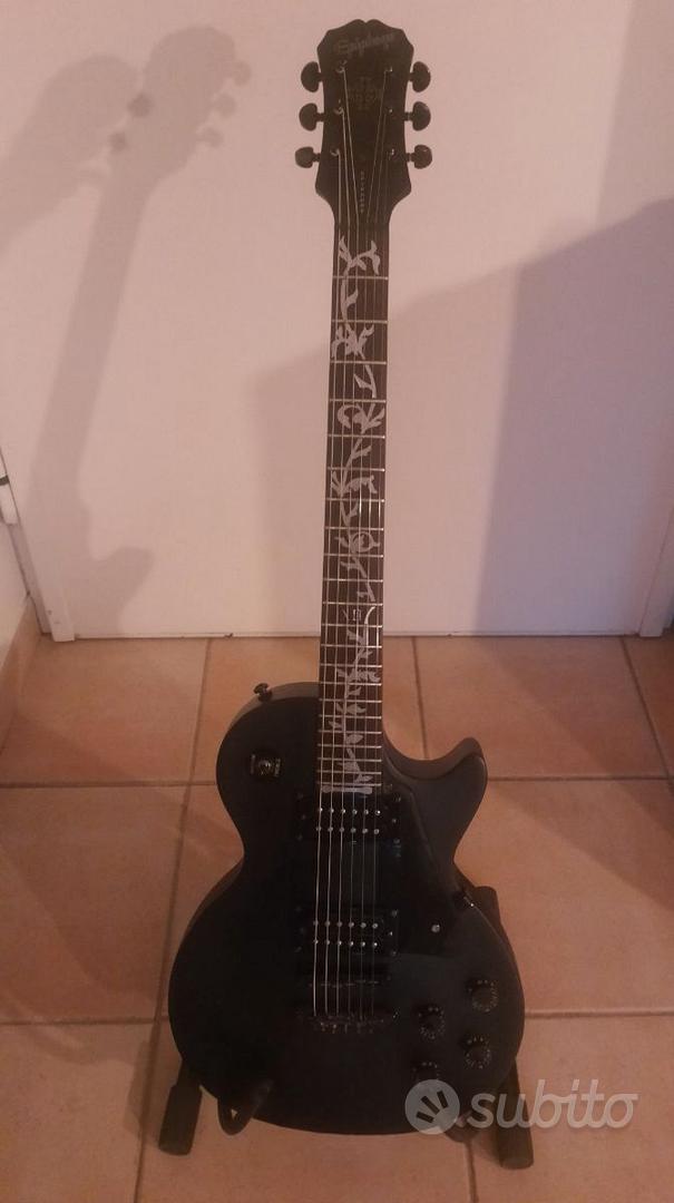 Cover Posteriore Per Interruttore Chitarra Elettrica Les Paul – Plastica Nera Con Croce Personalizzata