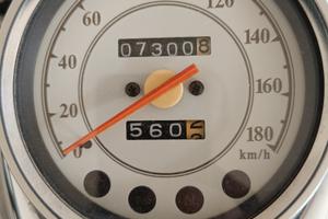 Yamaha XVS 650A Drag Star - 2002 COLOR CHAMPAGNE