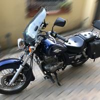 Suzuki GZ Marauder 250 - 2004