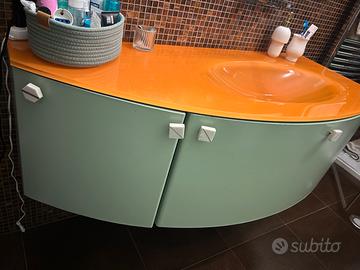 Mibile da bagno completo di lavabo