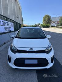 Kia Picanto 1.0 benzina con soli 31.000 km