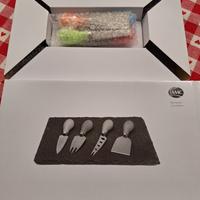 Set formaggi AMC con lastra di ardesia e coltelli