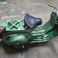Vespa 1952 verde bottiglia