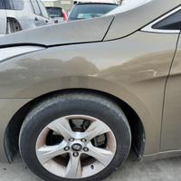 HYUNDAI I40 STATION WAGON 2010 - PARAFANGO SINISTR