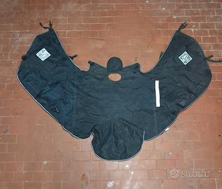 Coprigambe Tucano Urbano originale per scooter – B