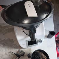 Bimby TM5 Vorwerk completo di accessori e extra