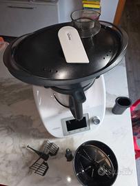Bimby TM5 Vorwerk completo di accessori e extra