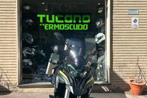 Benelli TRK 702 STRADALE
