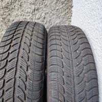 coppia di gomme invernali auto