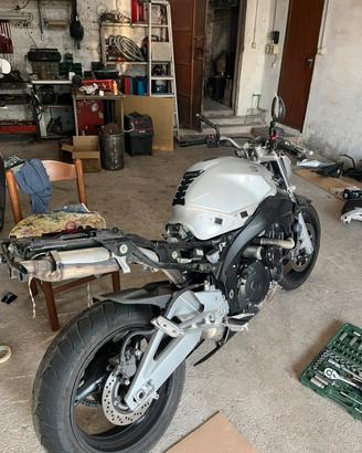 Ricambi Suzuki GSR 600 2007