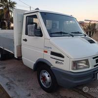 Iveco Daily 35-10 2.8 TURBO CASSONE FISSO 4.30