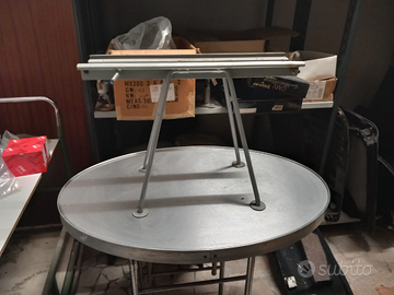 Cavalletto espositore motore fuoribordo