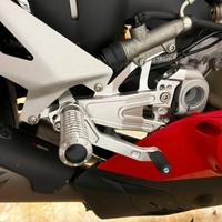Pedane Panigale V4