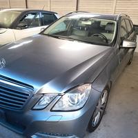 Mercedes E350 CDI per ricambi 