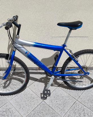 Bicicletta marca Valentini 24"