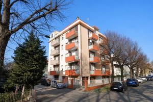 3 LOCALI A RIMINI