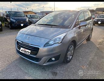 Peugeot 5008 1.6 HDi 115CV"7 POSTI" NAVI TETTO