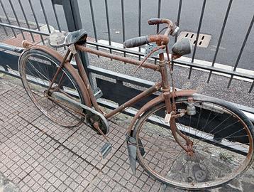 Bici vintage a bacchetta