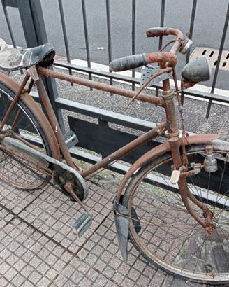 Bici vintage a bacchetta