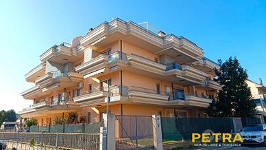 Appart.bilo m.200/mare SAN BENEDETTO DEL TRONTO