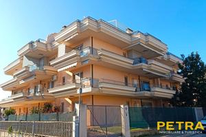 Appart.bilo m.200/mare SAN BENEDETTO DEL TRONTO