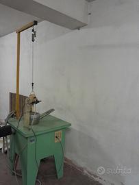 Tavolo smacchiatore con aspiratore