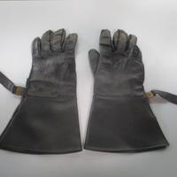 Guanti neri in pelle