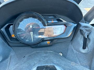 BMW 650 sport poco trattabile